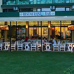Hotel Slavyanski