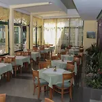 Hotel Slavyanski 3*