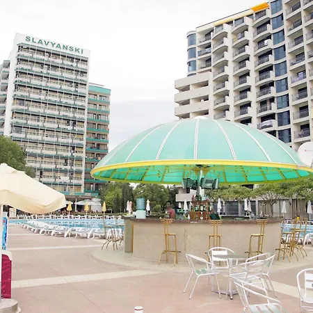 Slavyanski 3* סאני ביץ'