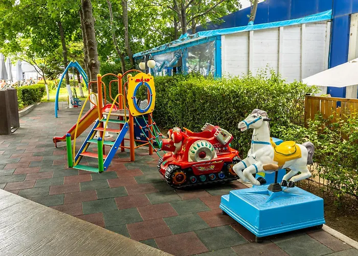 Slavyanski Готель