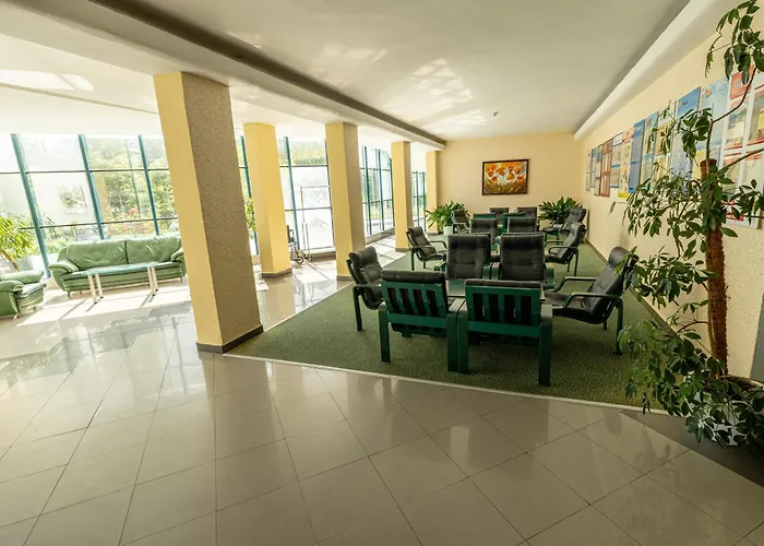 Slavyanski Готель