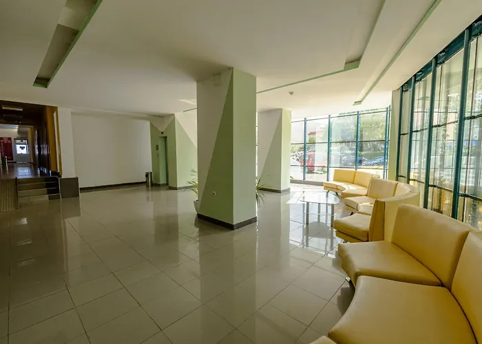 Готель Slavyanski Сонячний Берег