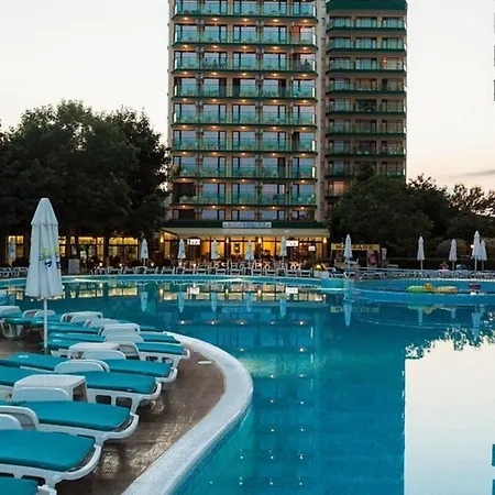 Slavyanski 3* サニービーチ